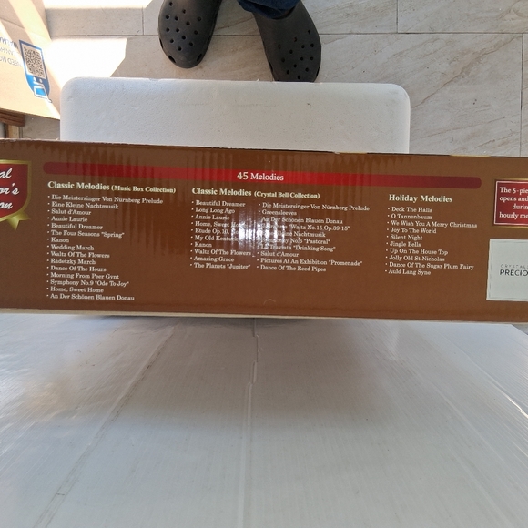 Seiko Melodies in Motion Special Collector's Edition Clock - Picture 3 of 11